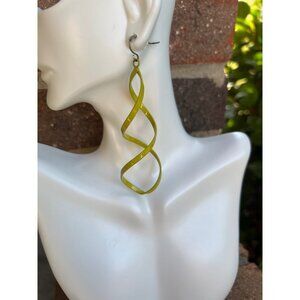 Vintage Lime Green Swirl Metal Earrings